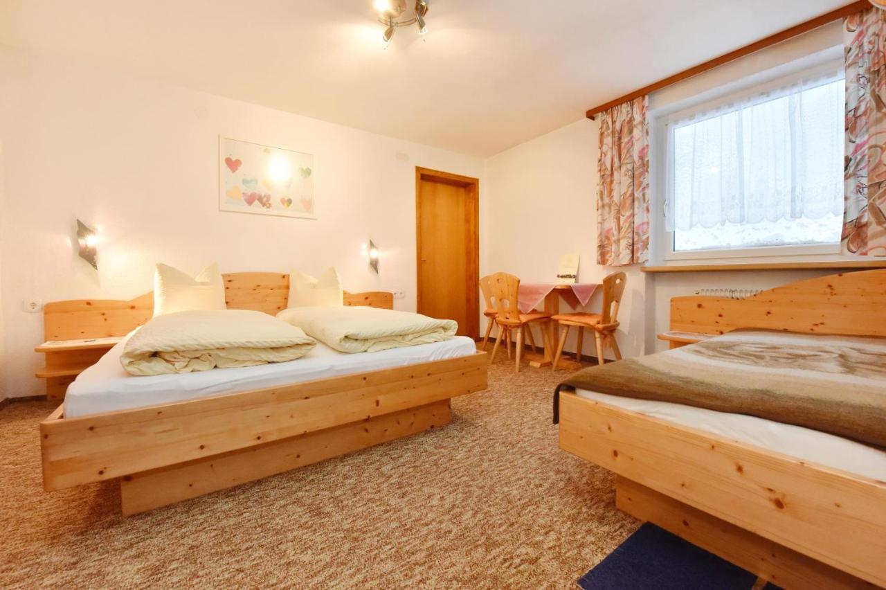Pension Piz Buin Partenen Exterior foto